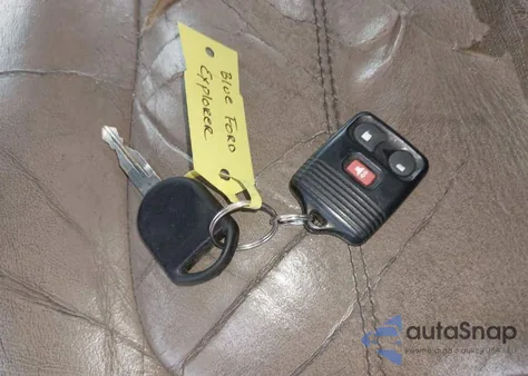 2002 Ford Explorer Xlt z USA, uszkodzony, nr VIN 1FMZU73E62ZB39054